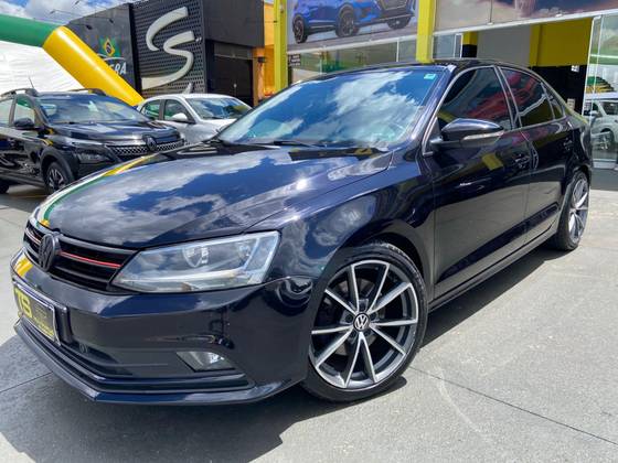 VOLKSWAGEN JETTA 2.0 TSI HIGHLINE 211CV GASOLINA 4P TIPTRONIC